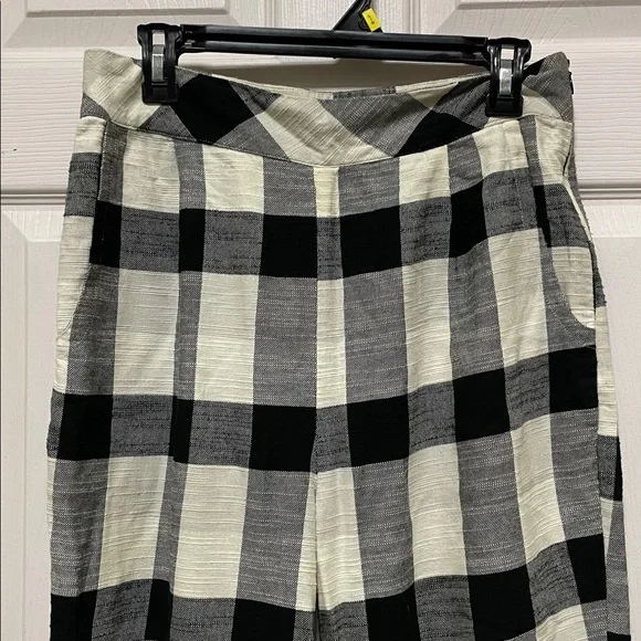 Free People | Clear Skies | Black &
White | Checkered | Cropped Pants | Size M - Picture 3 of 15